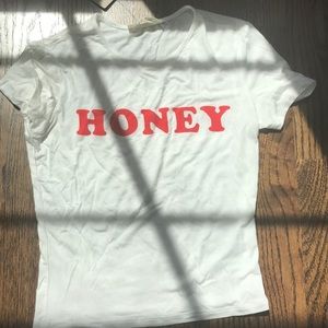 NWT Cute Honey Tee Size Small